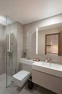 The Metropole The Galleria The Crest