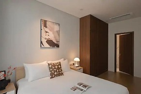 The Metropole The Galleria The Crest