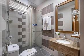 The Metropole The Galleria The Crest