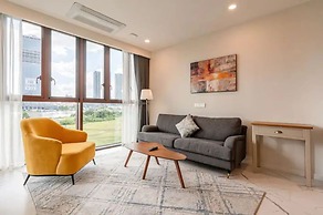 The Metropole The Galleria The Crest