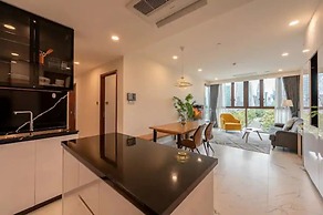 The Metropole The Galleria The Crest