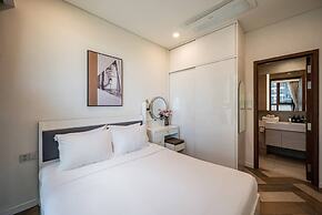 The Metropole The Galleria The Crest