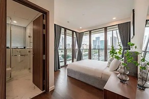 The Metropole The Galleria The Crest