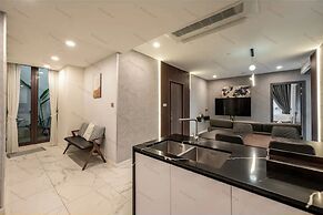 The Metropole The Galleria The Crest