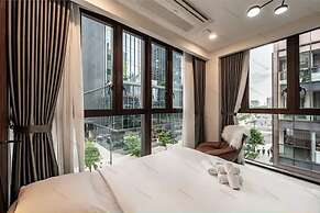 The Metropole The Galleria The Crest