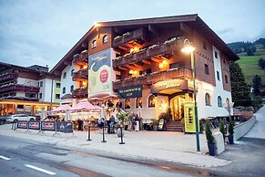 Boutique house happYellow