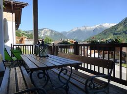 Quiet Chalet With Sauna in Konigsleiten