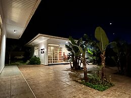 Manureva Nui Hotel Boutique