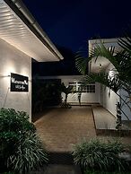 Manureva Nui Hotel Boutique