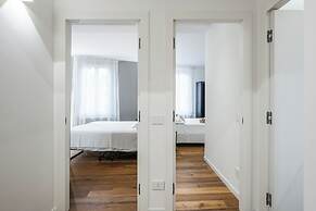 Emilia Suite Academy