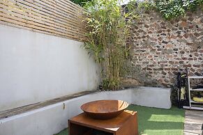 Host Stay The Walpole House