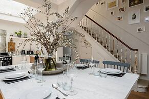 Host Stay The Walpole House