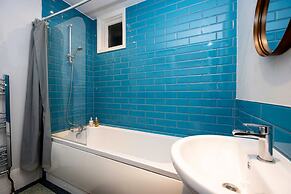 Host Stay Grafton Driftwood