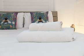 Host Stay Grafton Driftwood