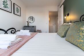 Host Stay Portland Apartment