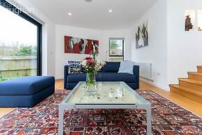 Host Stay Overhill House