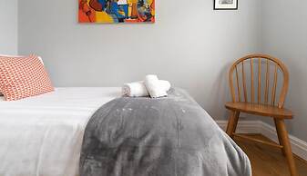 Host Stay Overhill House
