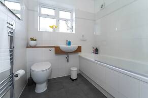 Host Stay Overhill House