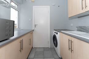 Host Stay Overhill House
