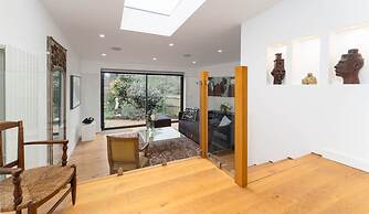 Host Stay Overhill House