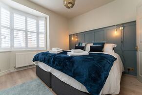 Host Stay Luxe on Margaret Street