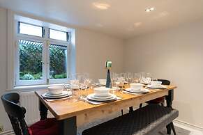 Host Stay Luxe on Margaret Street