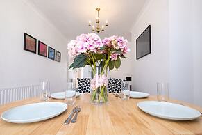 Host Stay Guildford Apartment