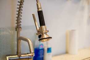 Host Stay Montpelier Colours