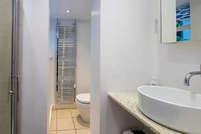 Host Stay Montpelier Colours