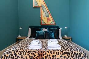 Host Stay Tranquility on Brunswick Square