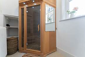 Host Stay Tranquility on Brunswick Square