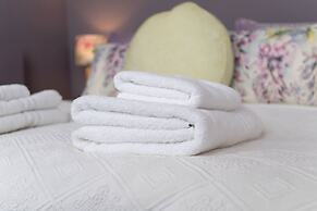 Host Stay Tranquility on Brunswick Square