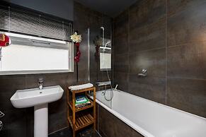 Host Stay Bernard Road Townhouse