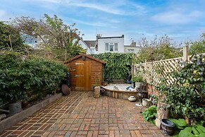 Host Stay Bernard Road Townhouse