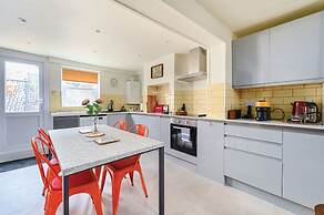 Host Stay Foundry Colours