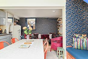 Host Stay Foundry Colours