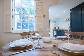 Host Stay The September Cottage