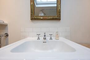 Host Stay The September Cottage