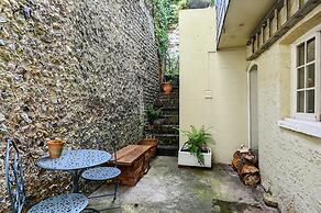 Host Stay Hanover Rest