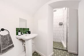 Host Stay Hanover Rest