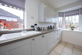 Host Stay Downs Valley House