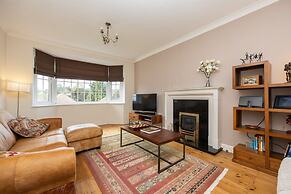 Host Stay Downs Valley House