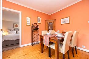 Host Stay Downs Valley House