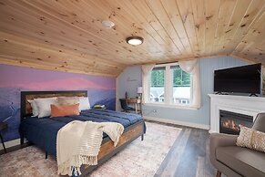 TuckAway Suites at East Branch