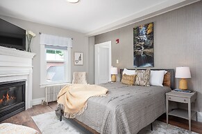 TuckAway Suites at East Branch