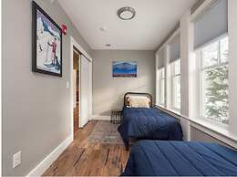 TuckAway Suites at East Branch