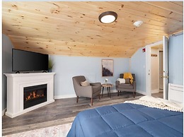 TuckAway Suites at East Branch