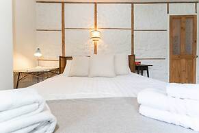 Host Stay Foundry Street Retreat