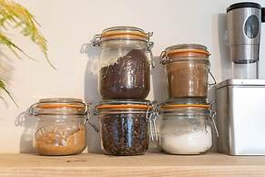 Host Stay Foundry Street Retreat