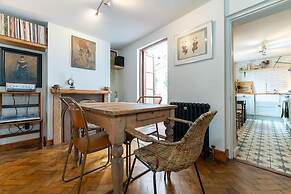 Host Stay Foundry Street Retreat